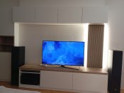 Obývací stěna (byt Ostrava)