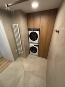 Koupelnový a WC nábytek (byt Ostrava)